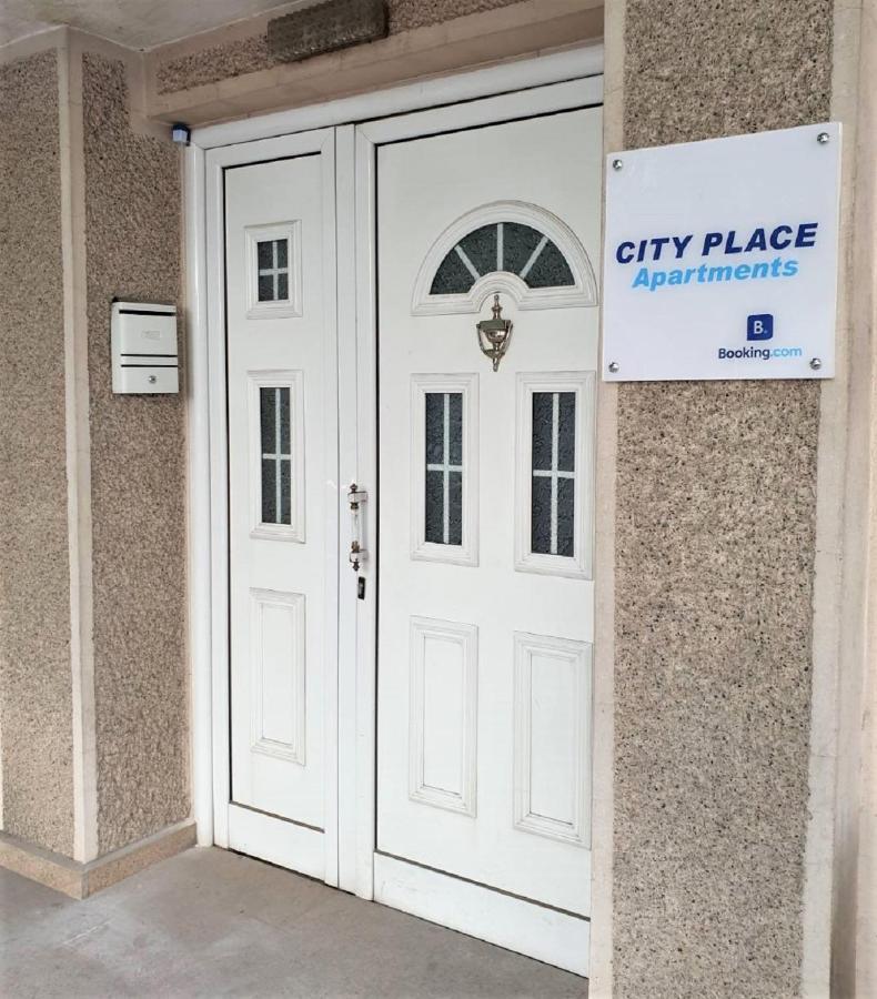 City Place Apartments 库马诺沃 外观 照片